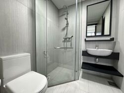 The Rise @ Oxley (D9), Condominium #563731991